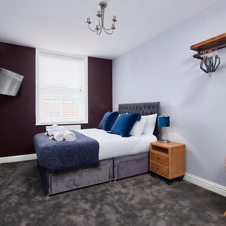 Delven House, Apartment 5 - Self Check-In, Self-Catering Serviced Apartment For East Midlands Airport Castle Donington Exterior foto