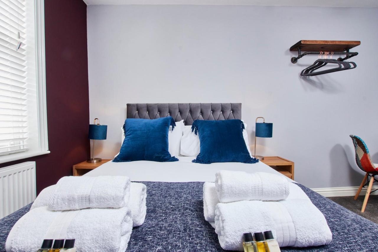 Delven House, Apartment 5 - Self Check-In, Self-Catering Serviced Apartment For East Midlands Airport Castle Donington Exterior foto